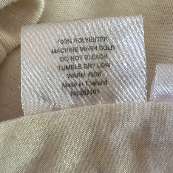 Disney Mickey & Minnie Runaway Railway Graphic T-shirt size XL - Picture 8 of 8